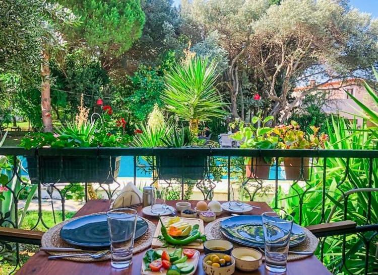 Urla Bella Hotel Exterior foto